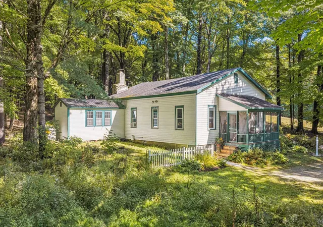 Photo 1 of Single family home for sale at 13 Harvey Rd, North Sutton, NH 03260 | MLS# 5110688 | Listing updated on 2026-10-09