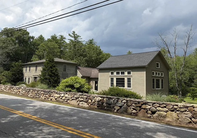 Single family home for sale at 355 Stage Rd, Nottingham, NH 03290 | MLS# 5110741