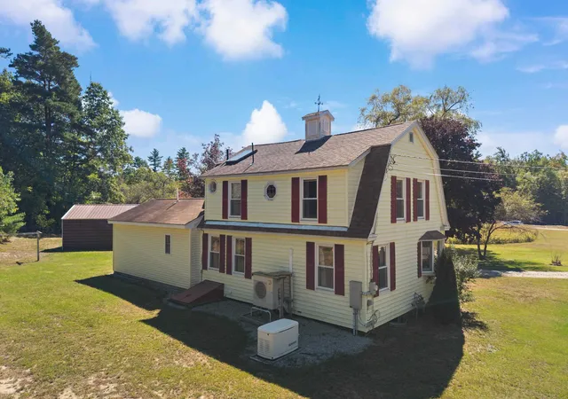 Photo 2 of Single family home for sale at 68 Shaker Rd, Concord, NH 03301 | MLS# 5110748 | Listing updated on 2026-09-22