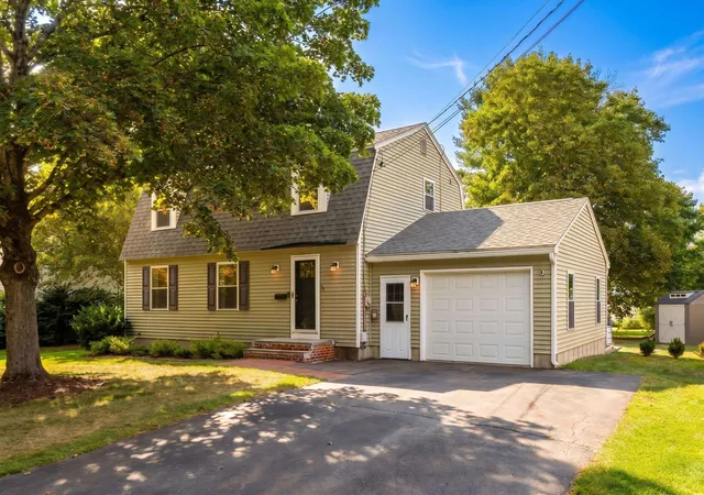 Photo 1 of Sale Pending at 15 Hawthorne Rd, Dover, NH 03820 | MLS# 5110760 | Listing updated on 2026-09-25