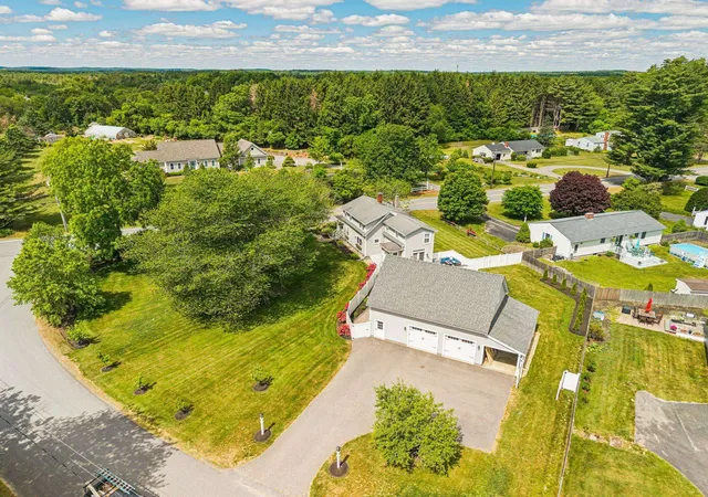 Photo 38 of Single family home for sale at 45 Post Rd, North Hampton, NH 03862 | MLS# 5110780 | Listing updated on 2026-10-16