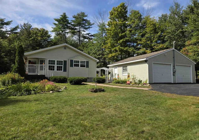 Single family home for sale at 12 Perry Rd, Canaan, NH 03741 | MLS# 5110819