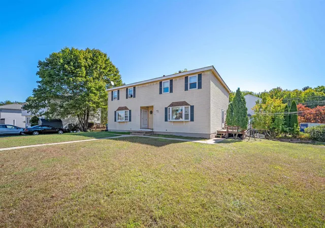 Photo 1 of Single family home for sale at 30 Norman Dr #R, Derry, NH 03038 | MLS# 5110909 | Listing updated on 2026-09-30