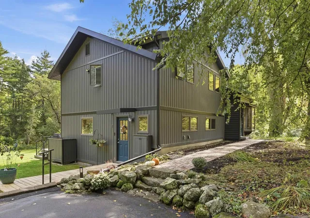 Photo 1 of Sale Pending at 7 Orchard Dr, Durham, NH 03824 | MLS# 5110924 | Listing updated on 2026-09-28