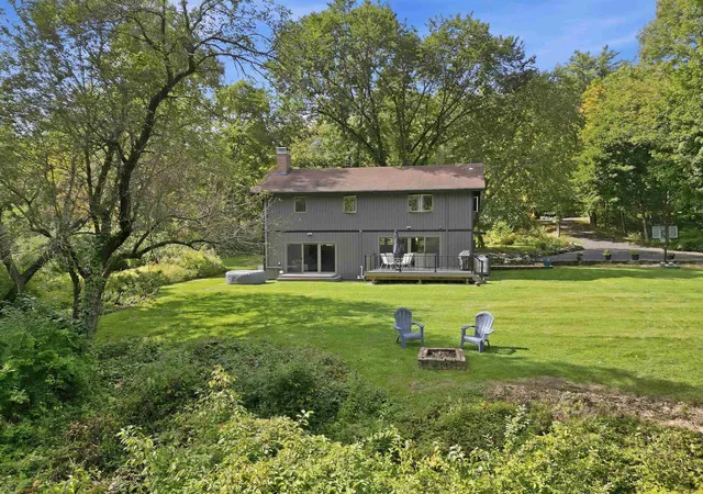 Photo 3 of Sale Pending at 7 Orchard Dr, Durham, NH 03824 | MLS# 5110924 | Listing updated on 2026-09-28