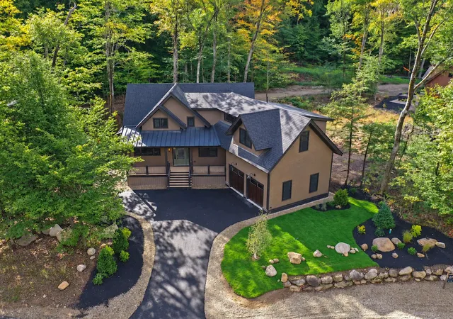 Single family home for sale at 215 S Peak Rd, Lincoln, NH 03251 | MLS# 5110942