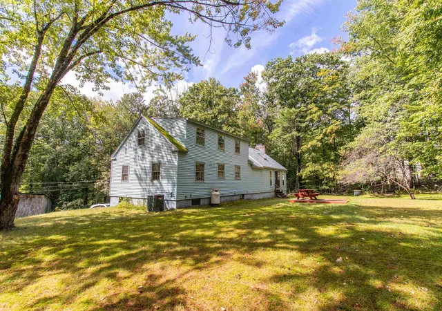 Single family home for sale at 135 N Main St, Mont Vernon, NH 03057 | MLS# 5110945