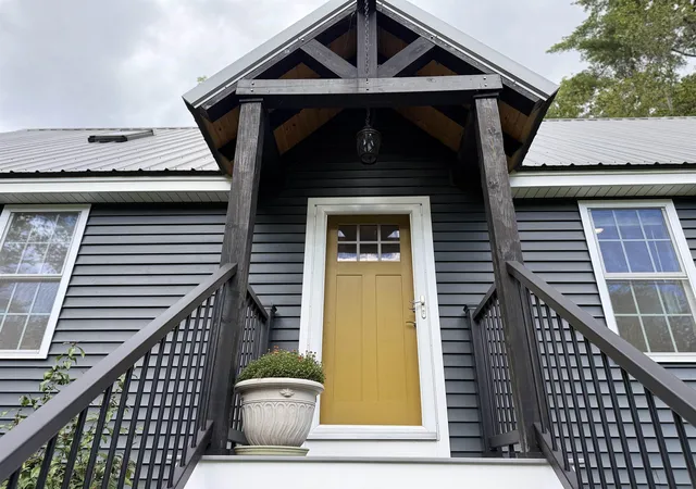 Photo 3 of Single family home for sale at 259 Rochester Rd, Northwood, NH 03261 | MLS# 5111030 | Listing updated on 2026-09-30