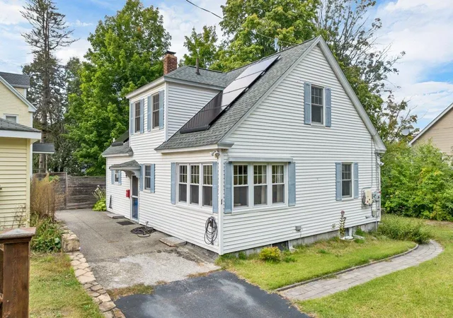 Photo 1 of Single family home for sale at 1 Park Ave, Nashua, NH 03060 | MLS# 5111037 | Listing updated on 2026-10-26