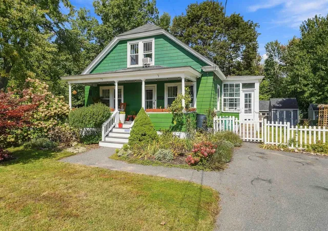 Single family home for sale at 49 Fairmount St, Nashua, NH 03064 | MLS# 5111051