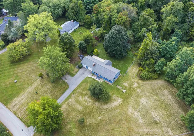 Photo 3 of Single family home for sale at 1 Hickory Ln, Kensington, NH 03833 | MLS# 5111068 | Listing updated on 2026-10-14
