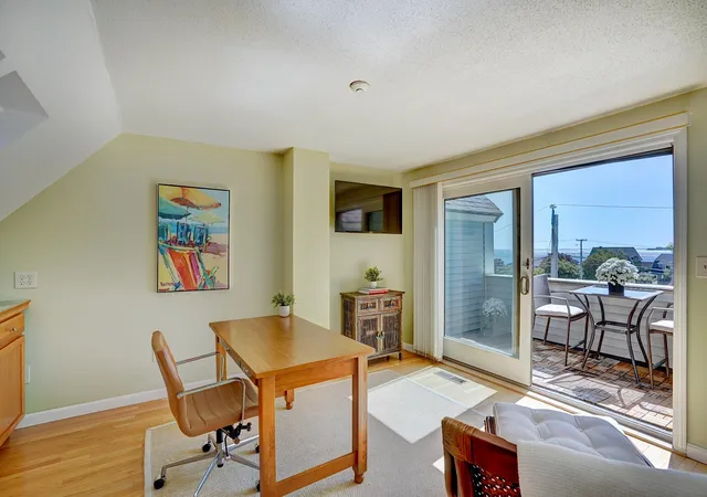 Photo 3 of Townhouse for sale at 989 Ocean Blvd #27, Hampton, NH 03842 | MLS# 5111110 | Listing updated on 2026-10-13