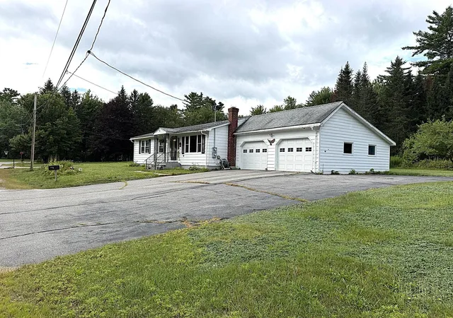 Photo 1 of Single family home for sale at 3 Brook Rd, Gorham, NH 03581 | MLS# 5111147 | Listing updated on 2026-09-23