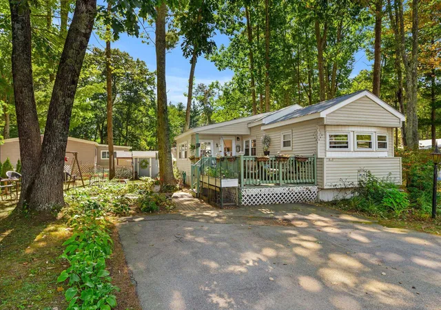 Manufactured home for sale at 615 Canturbury Dr #615, Exeter, NH 03833 | MLS# 5111179