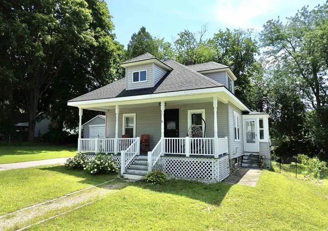 Single family home for sale at 3 Gilson St, Milford, NH 03055 | MLS# 5111215