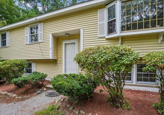 Single family home for sale at 2 Nightingale Ln, Litchfield, NH 03052 | MLS# 5111220