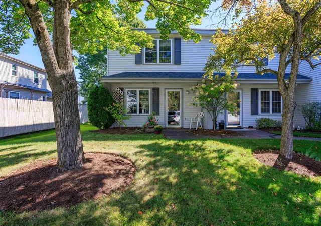 Photo 1 of Townhouse for sale at 36 Kinsington St, South Burlington, VT 05403 | MLS# 5111247 | Listing updated on 2026-10-16