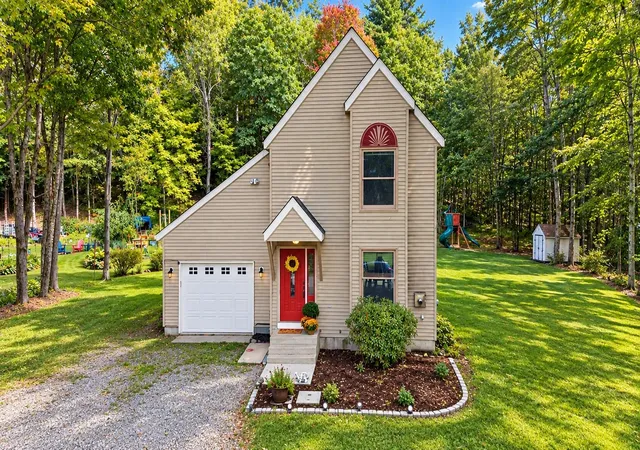 Photo 1 of Single family home for sale at 23 Spindleback Ln, New Ipswich, NH 03071 | MLS# 5111249 | Listing updated on 2026-10-01