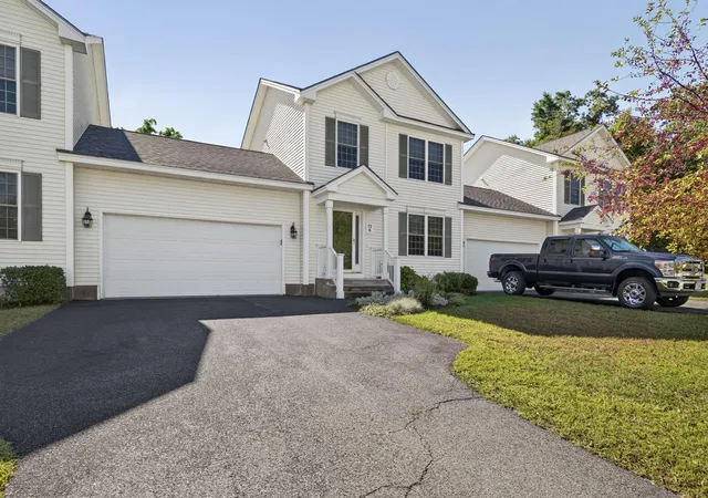 Photo 2 of Sale Pending at 72 Cheney Ln #B, Danville, NH 03819 | MLS# 5111277 | Listing updated on 2026-10-01