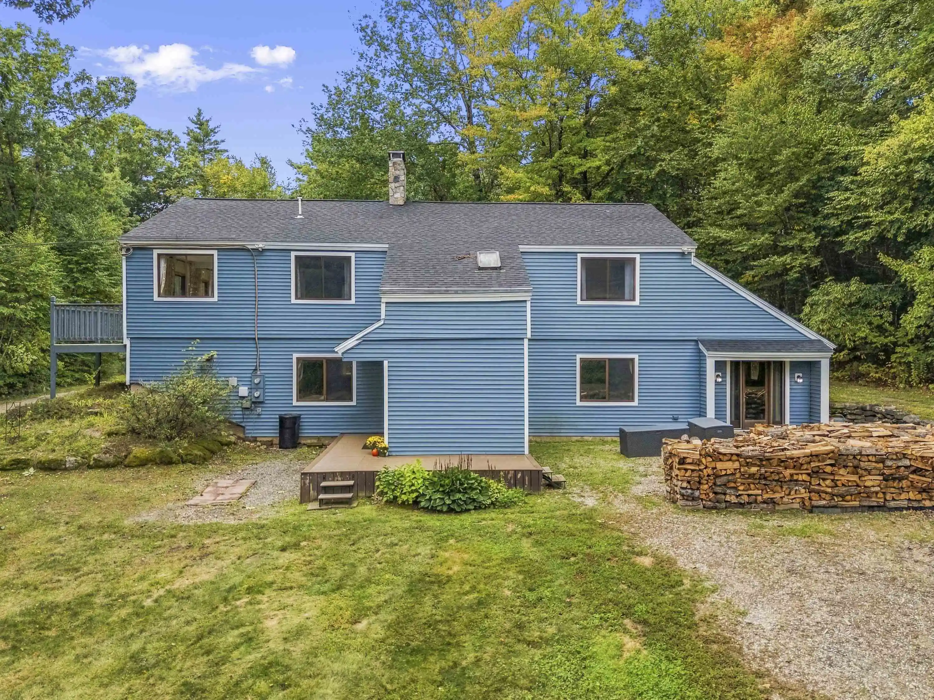 Photo 2 of Single family home for sale at 18 Batchelder Ln, Strafford, NH 03884 | MLS# 5111317 | Listing updated on 2026-10-28