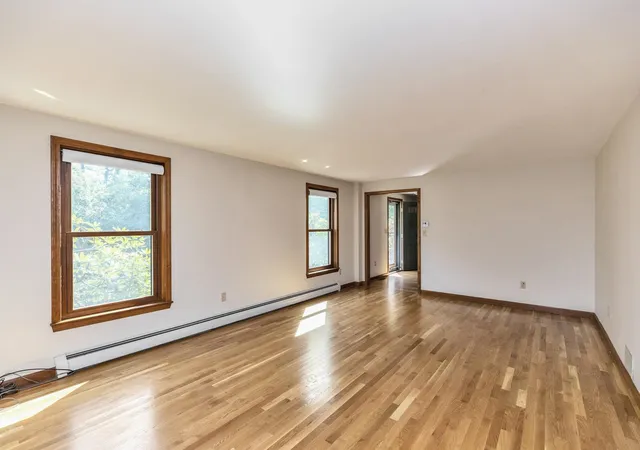 Photo 2 of Single family home for sale at 225 Hayden Rd, Hollis, NH 03049 | MLS# 5111345 | Listing updated on 2026-10-06