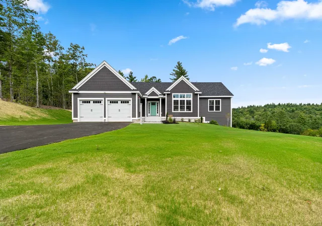 Single family home for sale at 19 Spruce Peak Dr #Lot 5, Nottingham, NH 03290 | MLS# 5111376