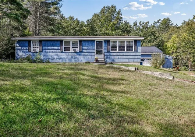 Photo 2 of Single family home for sale at 246 Hill Rd, Franklin, NH 03235 | MLS# 5111411 | Listing updated on 2026-10-16
