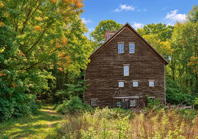 Photo 1 of Sale Pending at 196 Route 10 Hwy, Marlow, NH 03456 | MLS# 5111447 | Listing updated on 2026-10-14