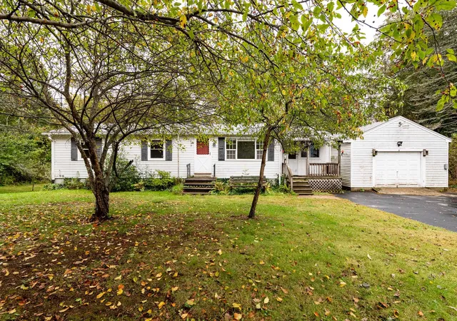 Photo 3 of Sale Pending at 15 Harriman Rd, Plaistow, NH 03865 | MLS# 5111519 | Listing updated on 2026-10-05