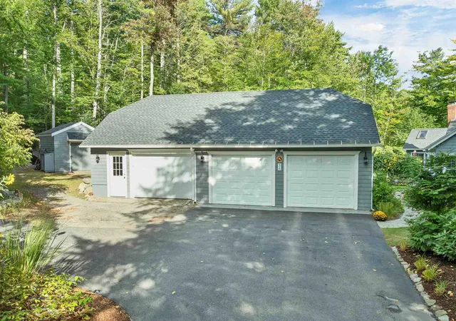 Photo 3 of Single family home for sale at 36 Camp Fire Cir, Alton, NH 03809 | MLS# 5111544 | Listing updated on 2026-10-27