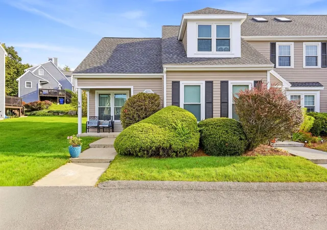 Photo 1 of Townhouse for sale at 49 Riviera Rd, Hudson, NH 03051 | MLS# 5111632 | Listing updated on 2026-10-11