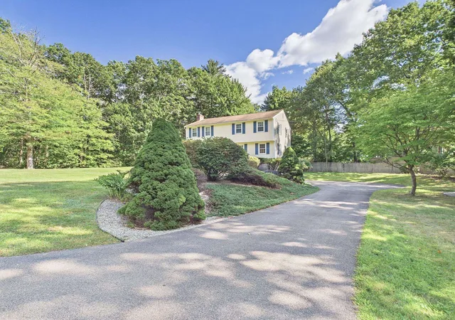 Photo 2 of Sale Pending at 2 Opal Rd, Derry, NH 03833 | MLS# 5111640 | Listing updated on 2026-10-05