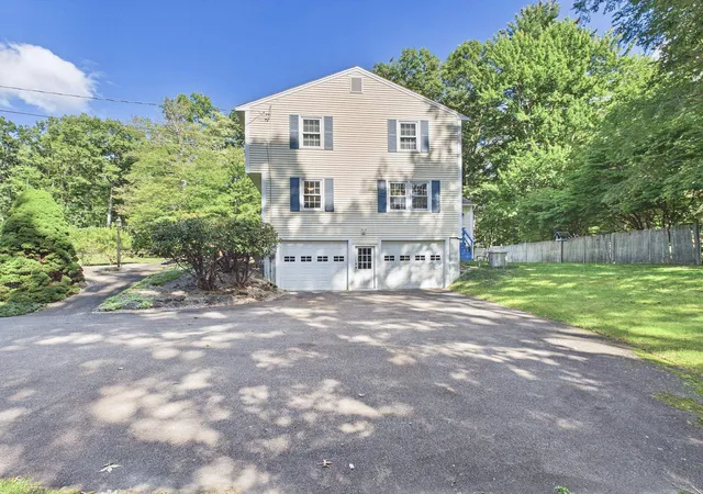 Photo 3 of Sale Pending at 2 Opal Rd, Derry, NH 03833 | MLS# 5111640 | Listing updated on 2026-10-05