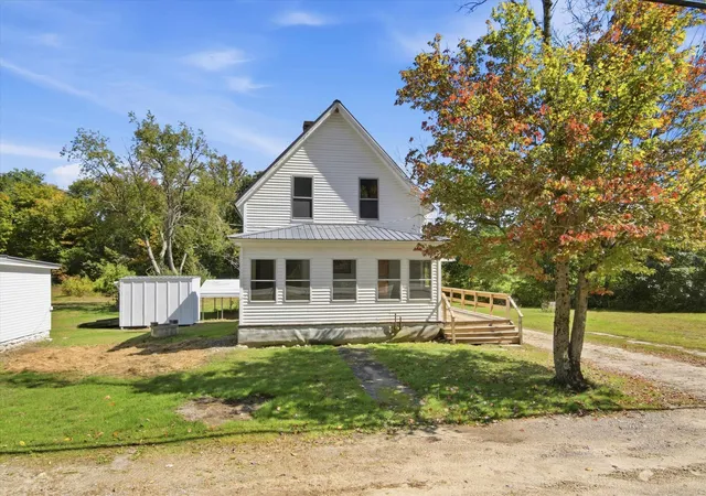 Photo 4 of Multi family home for sale at 479 US Hwy 202, Bennington, NH 03442 | MLS# 5111661 | Listing updated on 2026-10-29