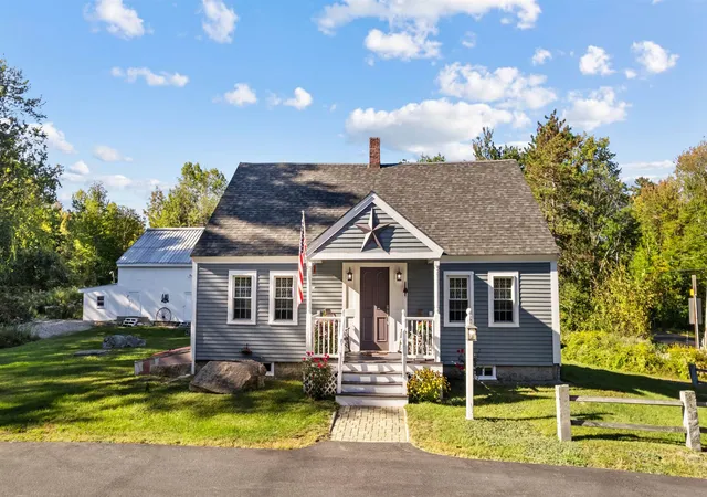 Single family home for sale at 232 Suncook Valley Rd, Alton, NH 03809 | MLS# 5111676