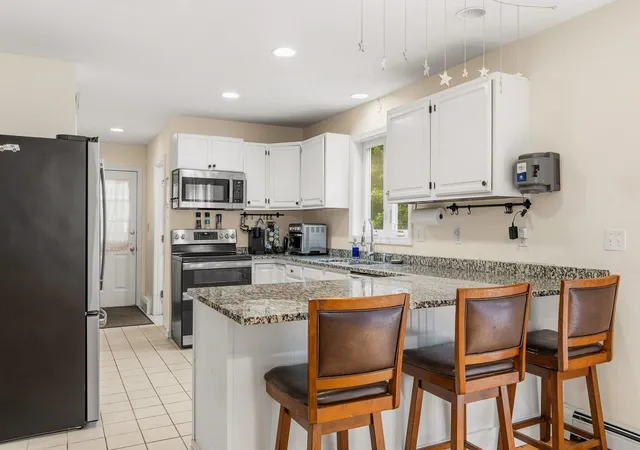 Photo 3 of Single family home for sale at 34 Crestview Ter, Stratham, NH 03885 | MLS# 5111720 | Listing updated on 2026-10-09