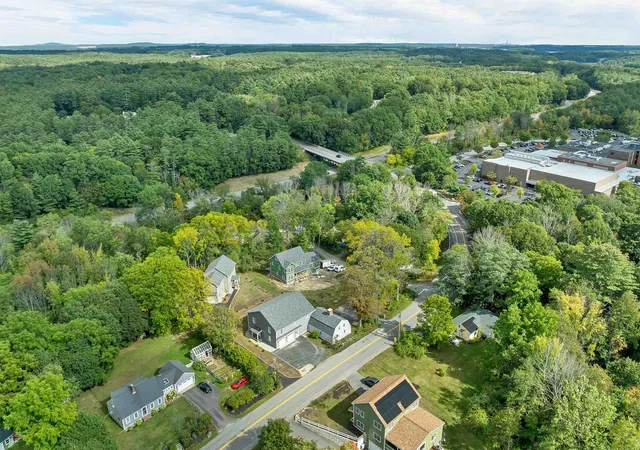 Photo 2 of Single family home for sale at 53 Bagdad Rd, Durham, NH 03824 | MLS# 5111735 | Listing updated on 2026-10-14