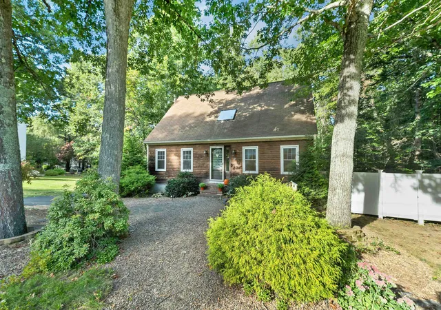 Single family home for sale at 13 Durell Dr, Newmarket, NH 03857 | MLS# 5111745