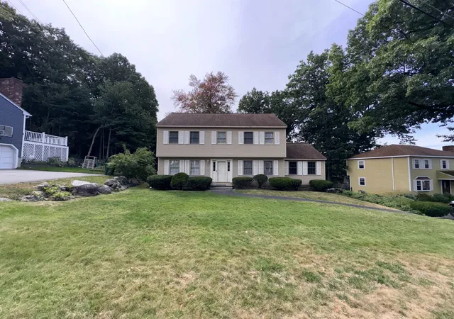 Photo 1 of Single family home for sale at 15 Topaz Dr, Nashua, NH 03062 | MLS# 5111796 | Listing updated on 2026-10-26