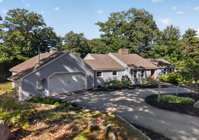 Single family home for sale at 27 W Adelaide Ave, Nashua, NH 03064 | MLS# 5111823