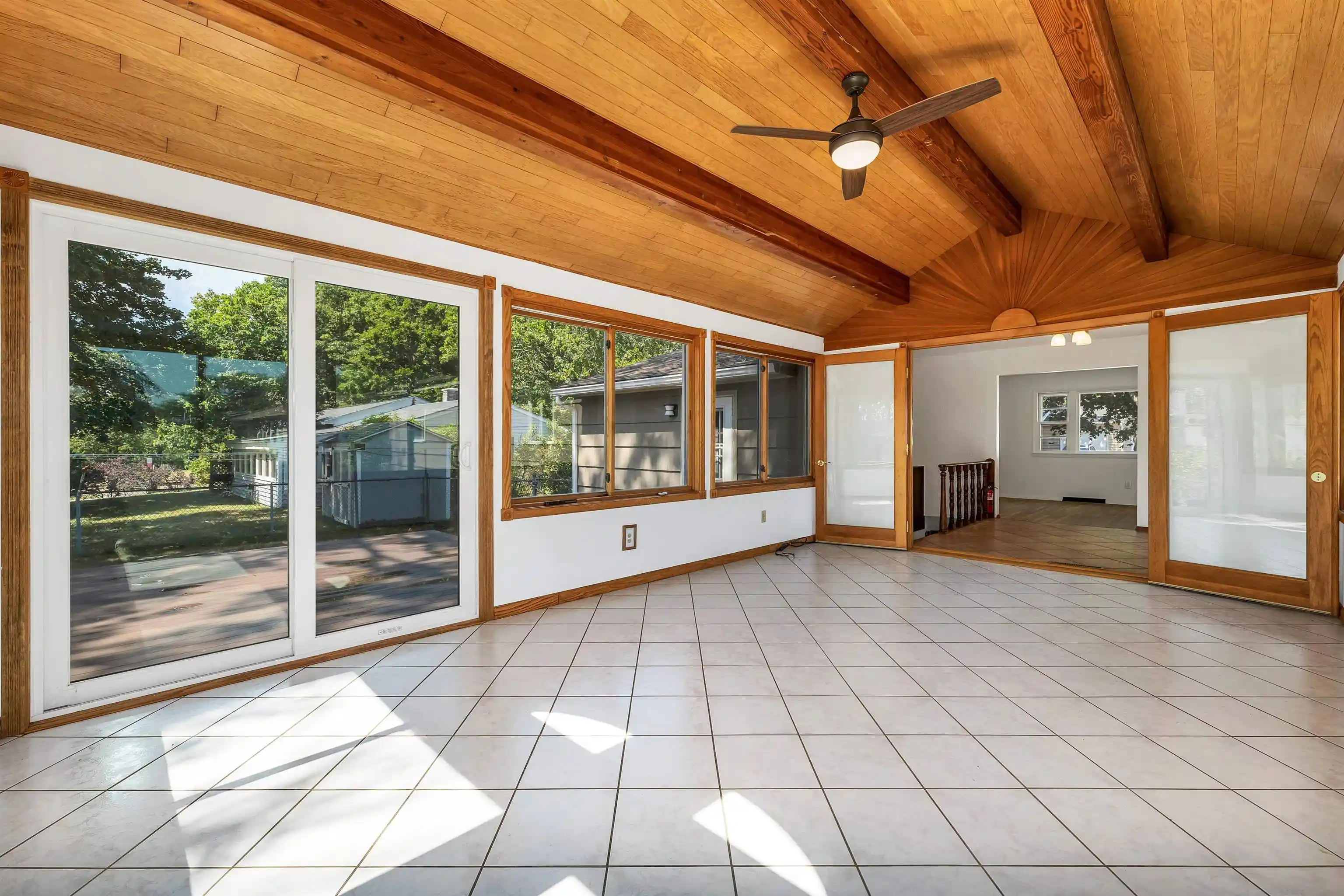 Photo 3 of Single family home for sale at 19 Suzanne Dr, Portsmouth, NH 03801 | MLS# 5111829 | Listing updated on 2026-10-28