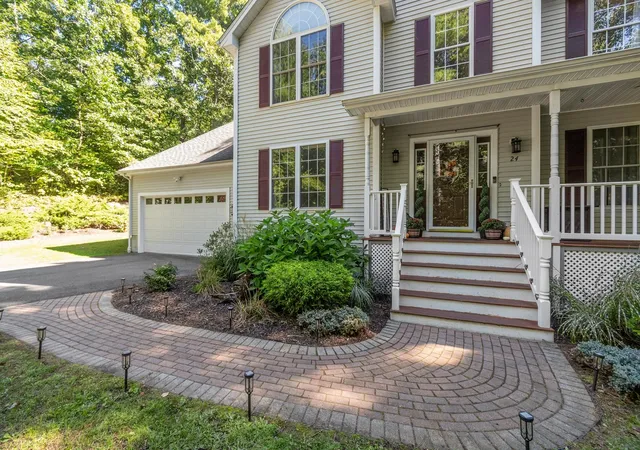 Photo 3 of Single family home for sale at 24 Wilson Rd, Londonderry, NH 03053 | MLS# 5111853 | Listing updated on 2026-10-07