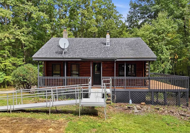 Photo 2 of Single family home for sale at 107 Orchard Hl Rd, Barrington, NH 03825 | MLS# 5111874 | Listing updated on 2026-10-09