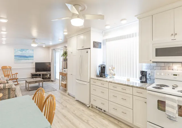 Photo 1 of Condo for sale at 68 Kings Hwy #3, Hampton, NH 03842 | MLS# 5111925 | Listing updated on 2026-10-12