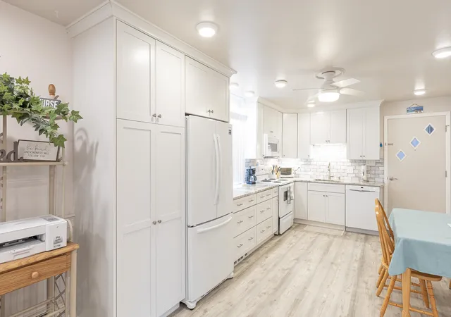Photo 3 of Condo for sale at 68 Kings Hwy #3, Hampton, NH 03842 | MLS# 5111925 | Listing updated on 2026-10-12