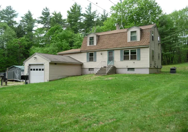 Photo 2 of Sale Pending at 76 Dearborn Rd, Epping, NH 03042 | MLS# 5111949 | Listing updated on 2026-10-07