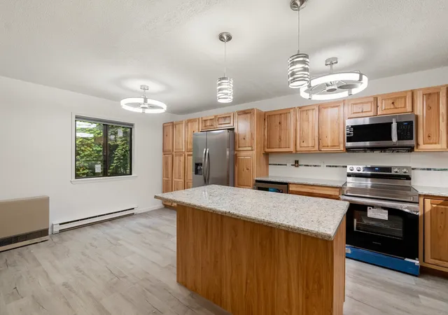 Condo for sale at 77 Bayberry Ln, South Burlington, VT 05403 | MLS# 5111953