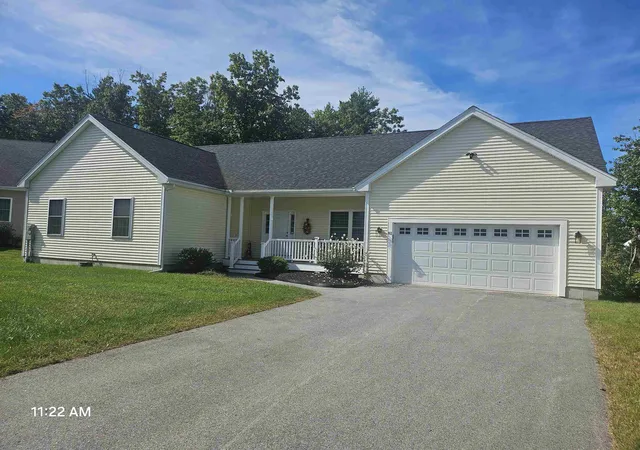Photo 1 of Sale Pending at 81 Bentley Way #2, Manchester, NH 03102 | MLS# 5111954 | Listing updated on 2026-10-23