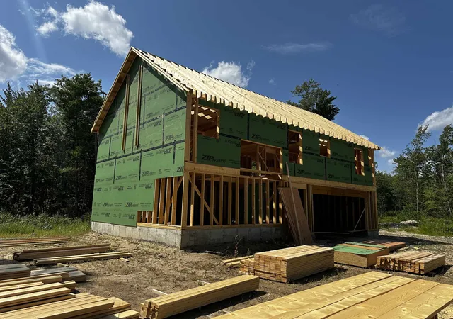 Single family home for sale at 15-10 New Durham Rd, Middleton, NH 03887 | MLS# 5112005