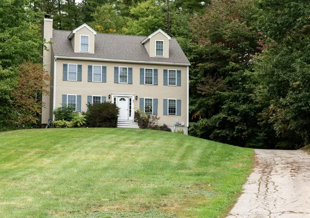 Photo 1 of Single family home for sale at 41 Taylor Rd, Dover, NH 03820 | MLS# 5112069 | Listing updated on 2026-10-08